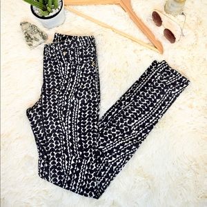 High Waisted Jegging Pants, Blackhearts prints.